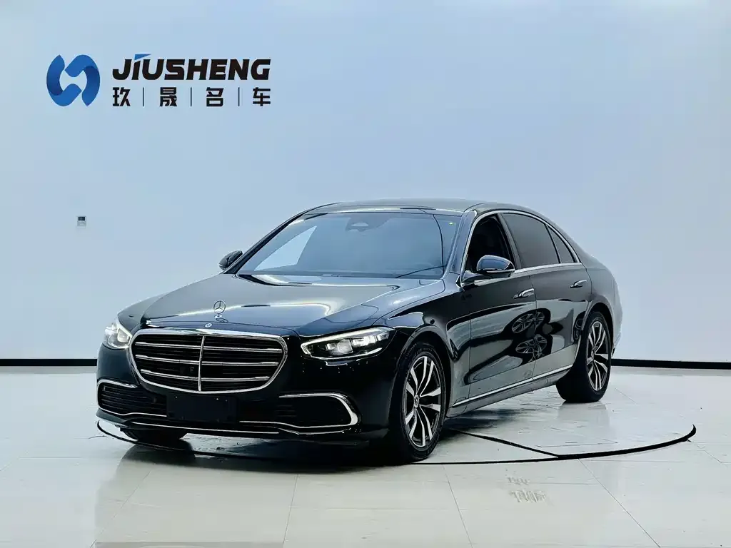Mercedes-Benz S-Class — фото 1