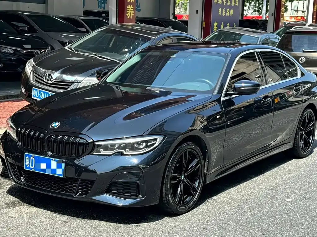 BMW 3 Series — фото 1