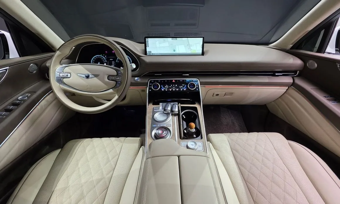Genesis GV80 — фото 10
