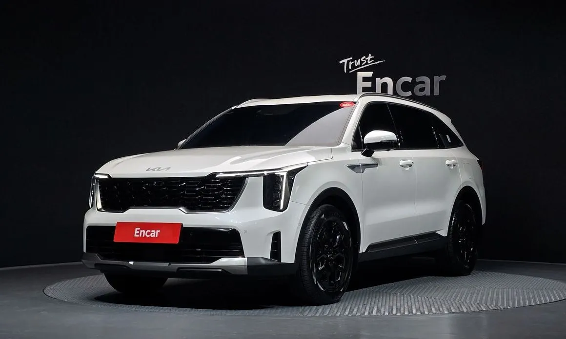 Kia Sorento — фото 1