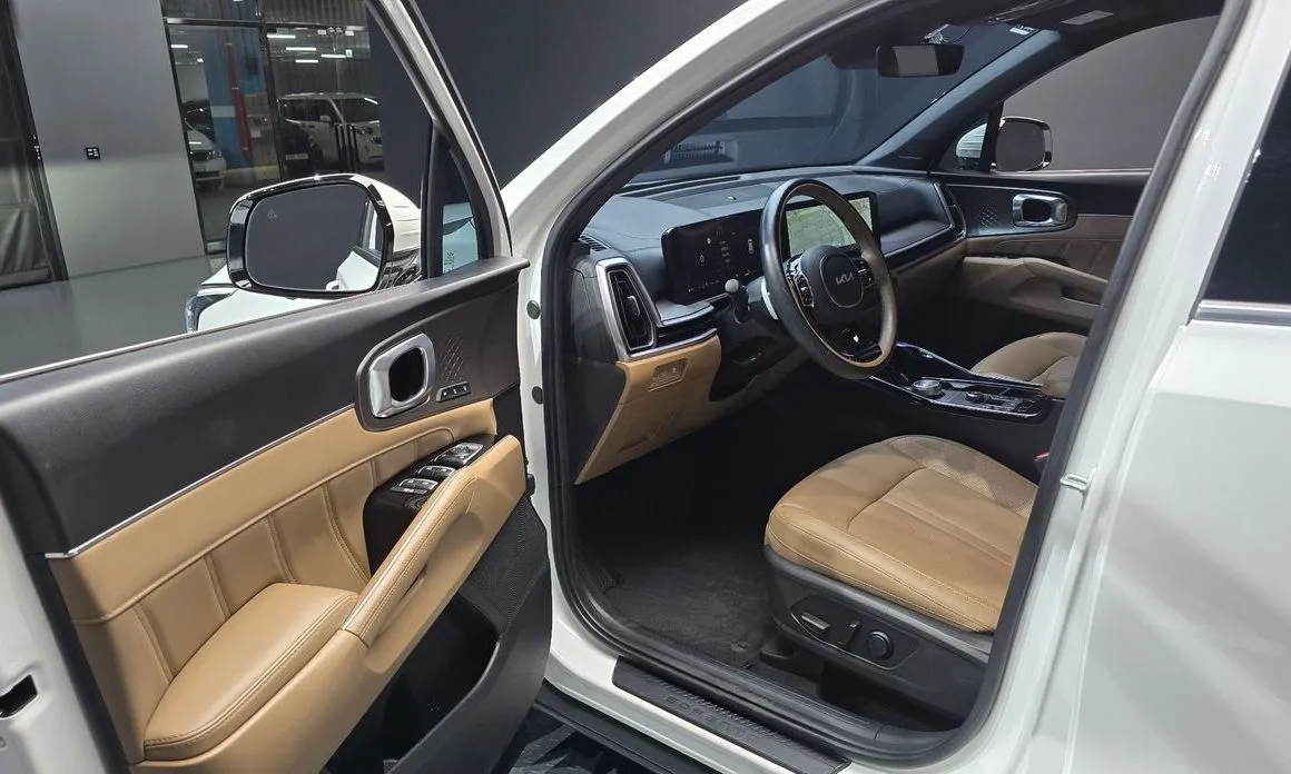 Kia Sorento — фото 5