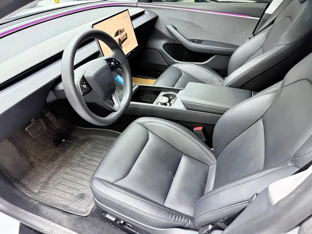 Tesla Model 3 — фото 6