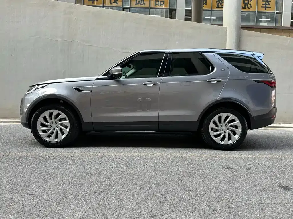 Land Rover Discovery — фото 9