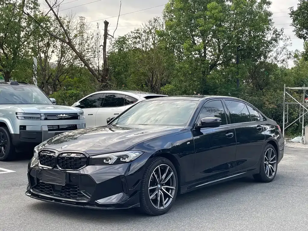 BMW 3 Series — фото 1
