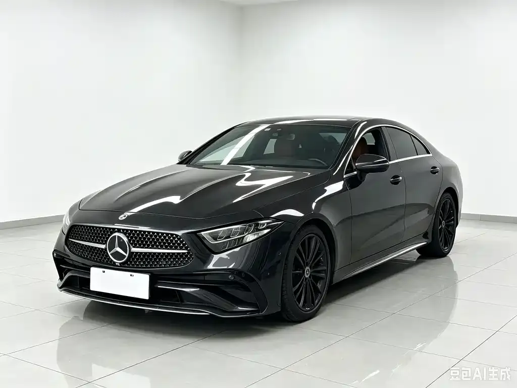 Mercedes-Benz CLS — фото 1