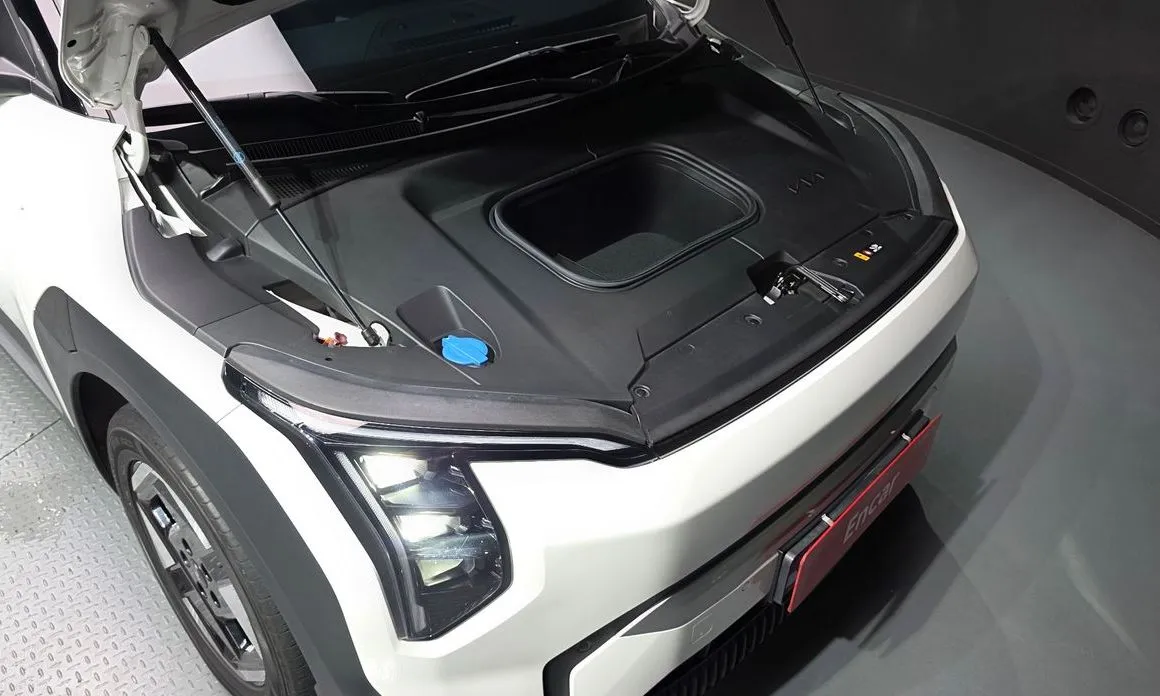 Kia EV3 — фото 9