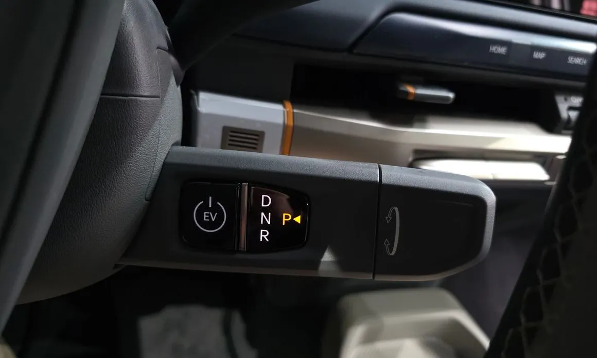Kia EV3 — фото 4