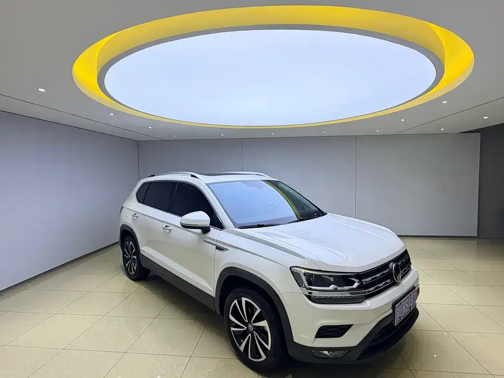 Volkswagen Tharu — фото 5