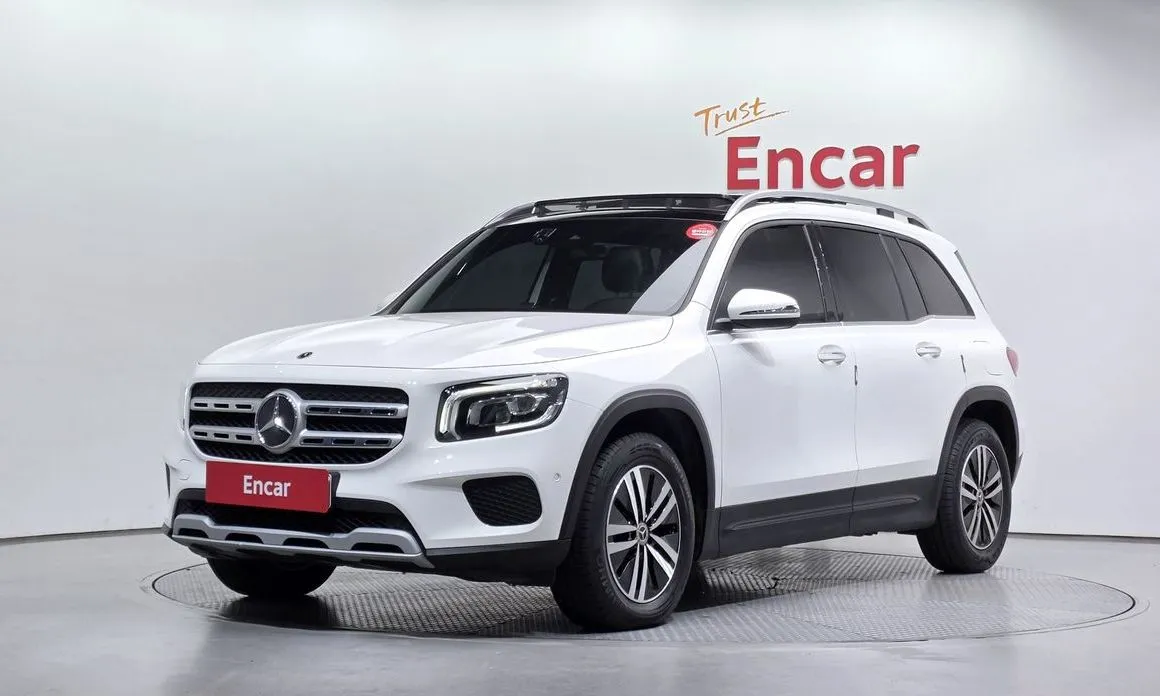 Mercedes-Benz GLB-Class — фото 1