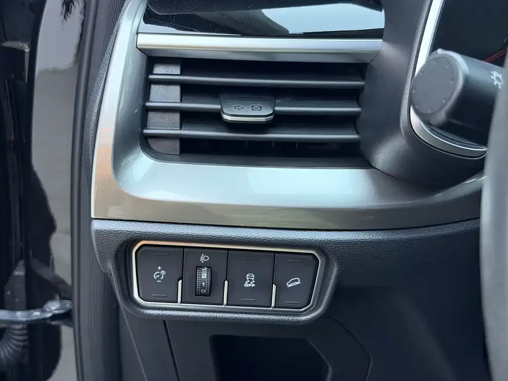 Haval H6 — фото 10