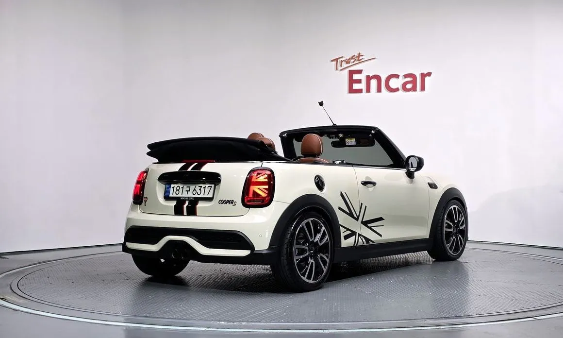 Mini Cooper Convertible — фото 8