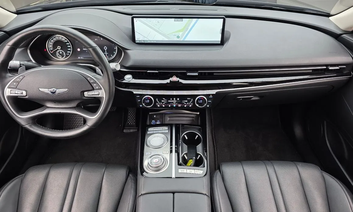 Genesis G80 — фото 10