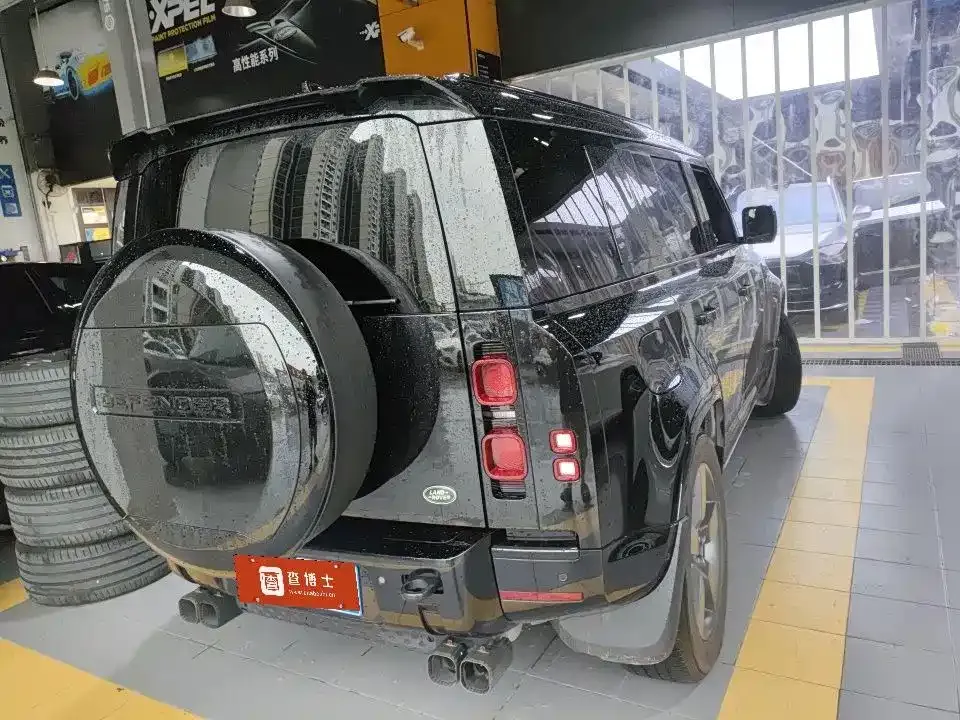 Land Rover Defender — фото 3