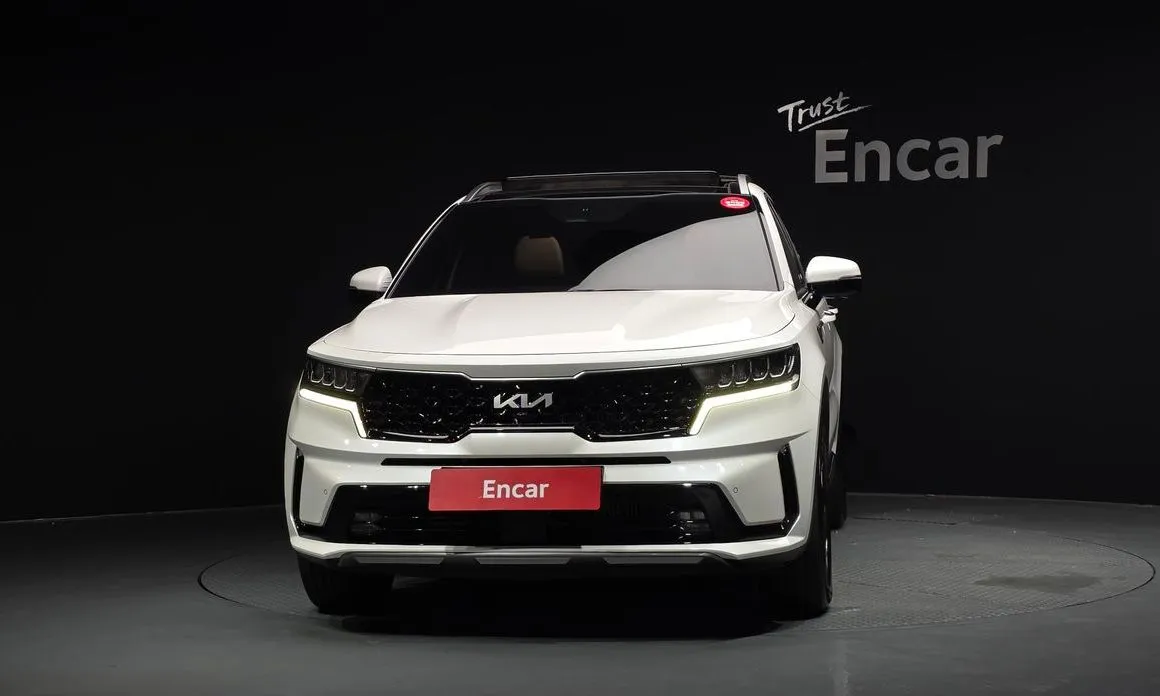 Kia Sorento — фото 5