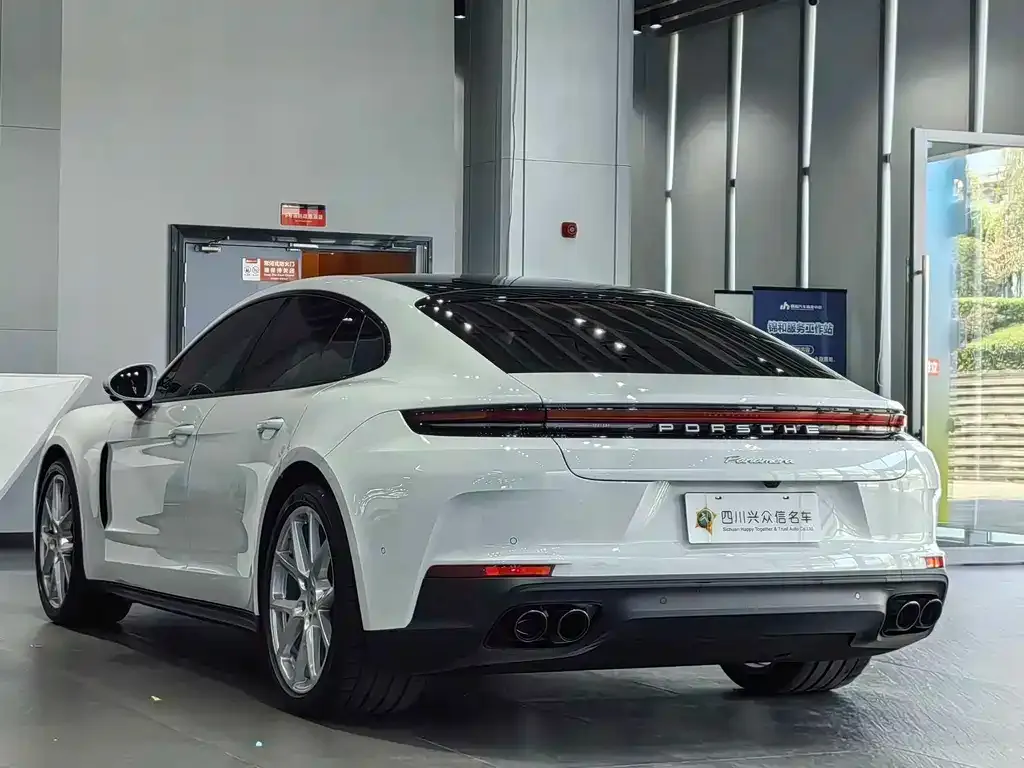 Porsche Panamera — фото 7