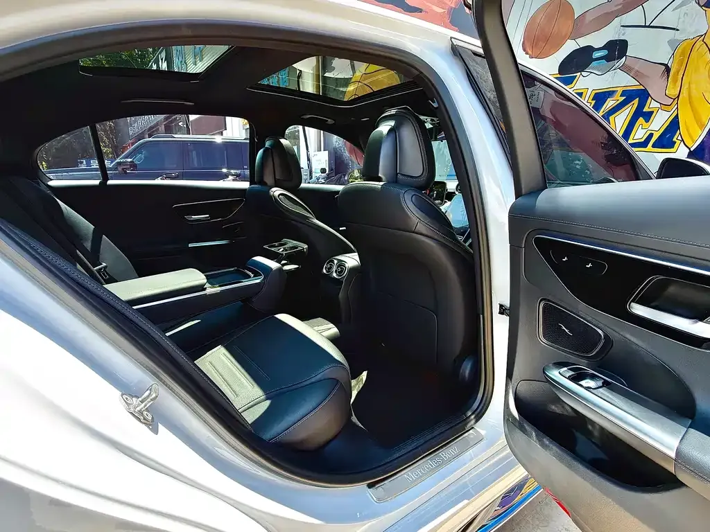 Mercedes-Benz C-Class New Energy — фото 9