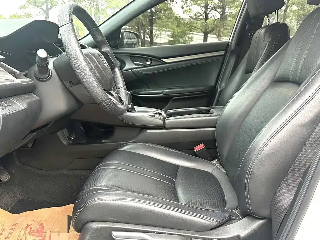 Honda Civic — фото 9