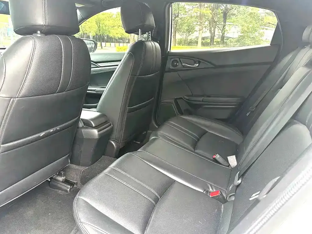 Honda Civic — фото 4