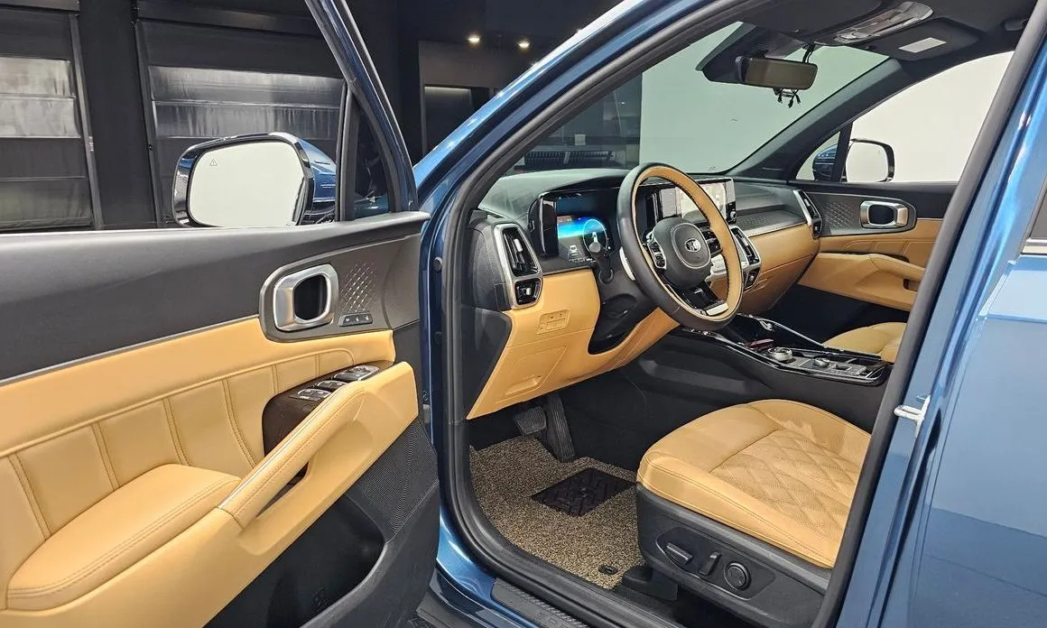 Kia Sorento — фото 7