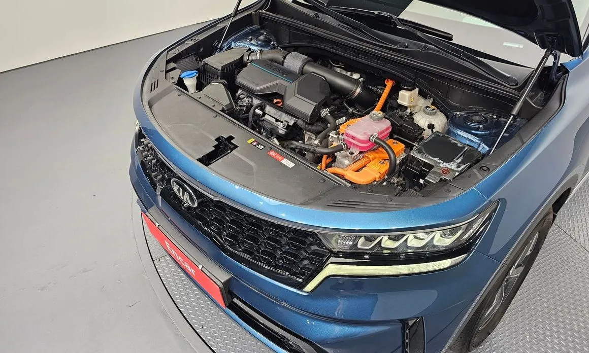 Kia Sorento — фото 8