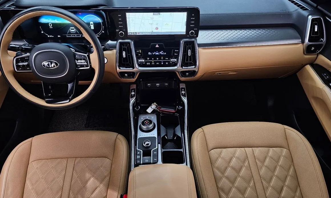 Kia Sorento — фото 10