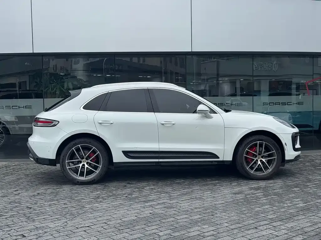 Porsche Macan — фото 4