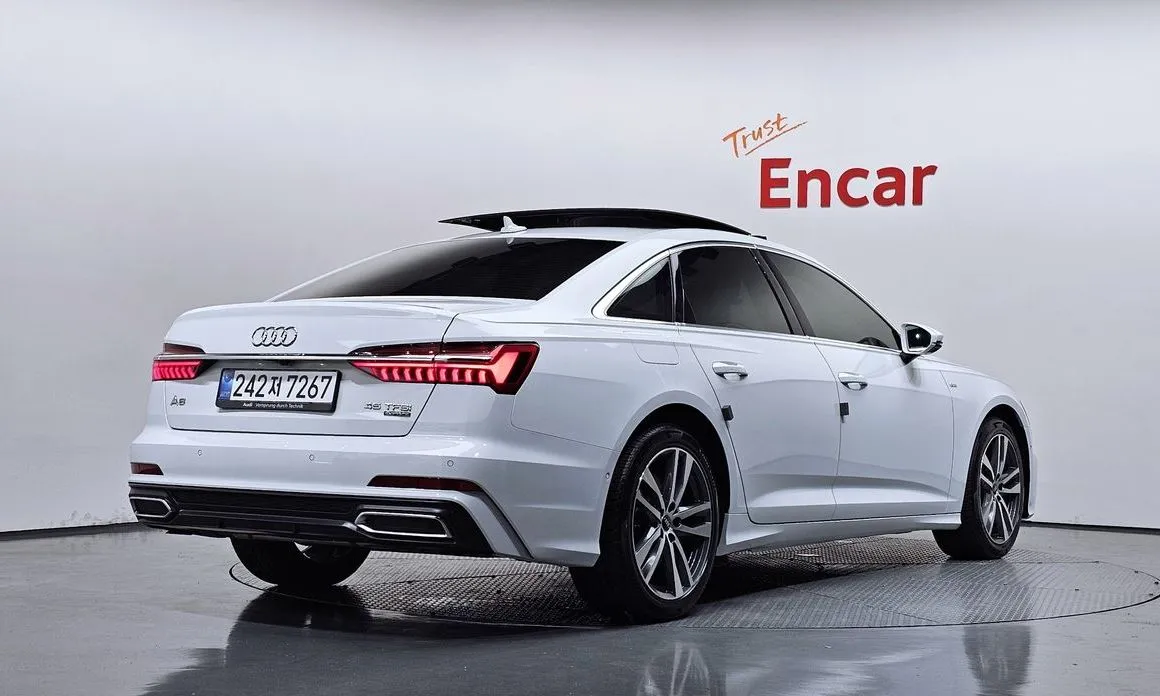 Audi A6 — фото 6