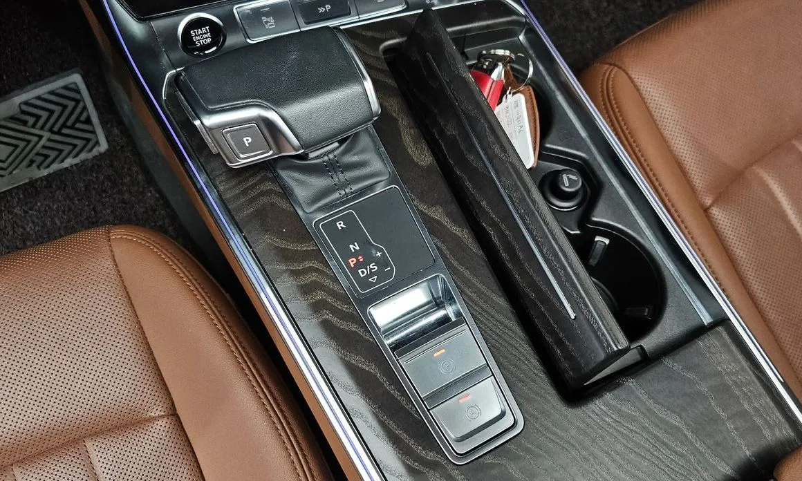 Audi A6 — фото 9