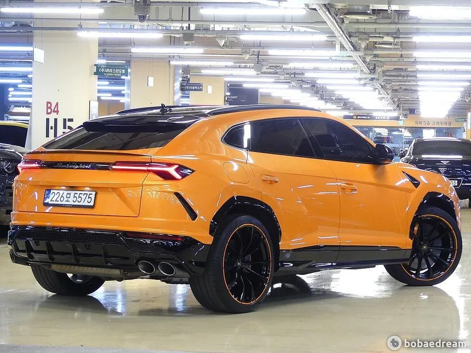 Lamborghini Urus — фото 2
