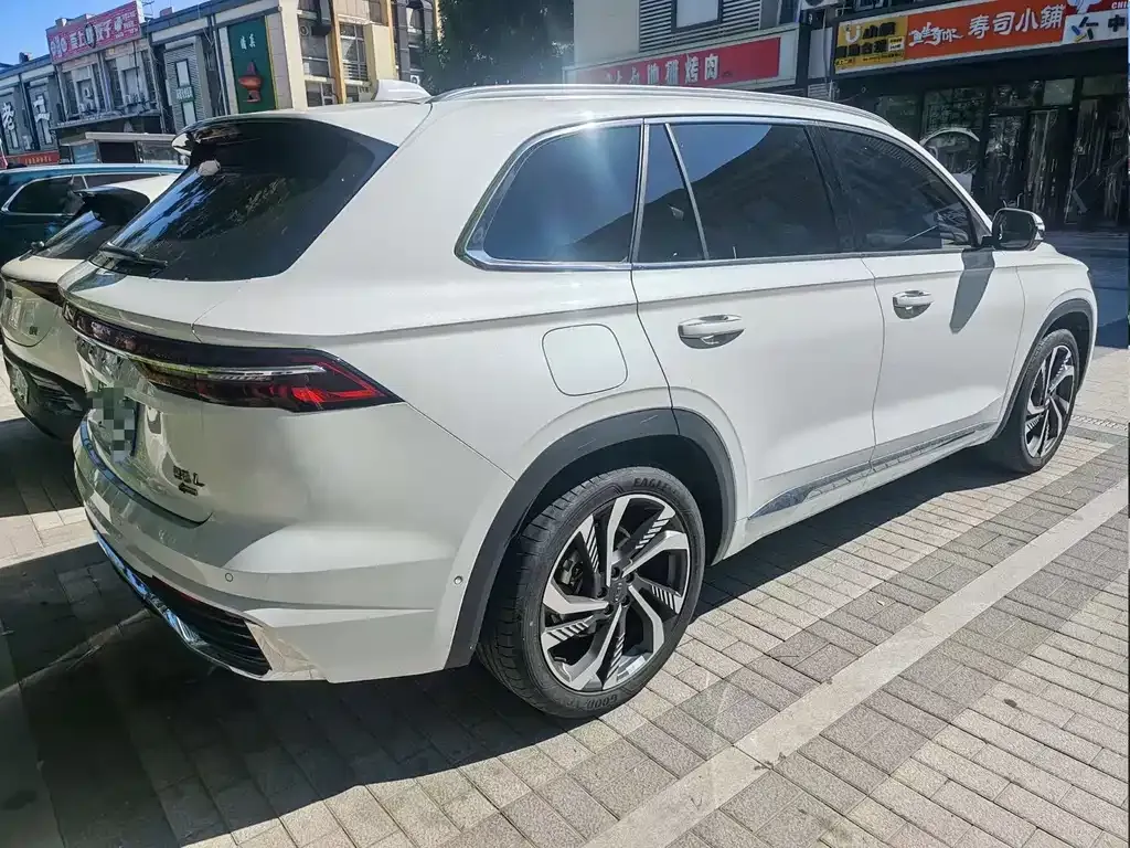 Geely Xingyue L — фото 8
