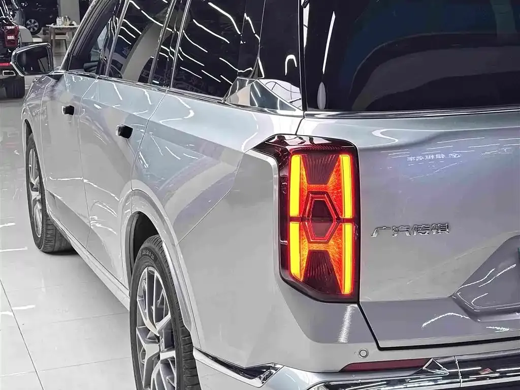 GAC Motor Trumpchi GS8 — фото 5