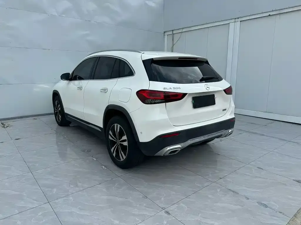 Mercedes-Benz GLA — фото 2