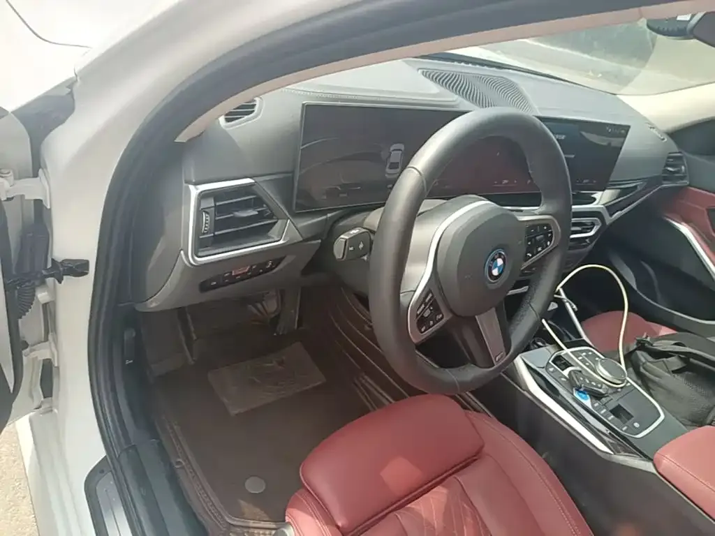 BMW i3 — фото 8