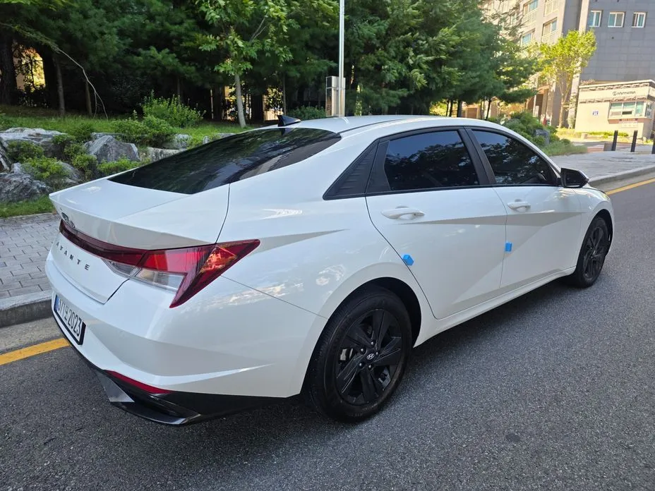 Hyundai AVANTE — фото 5