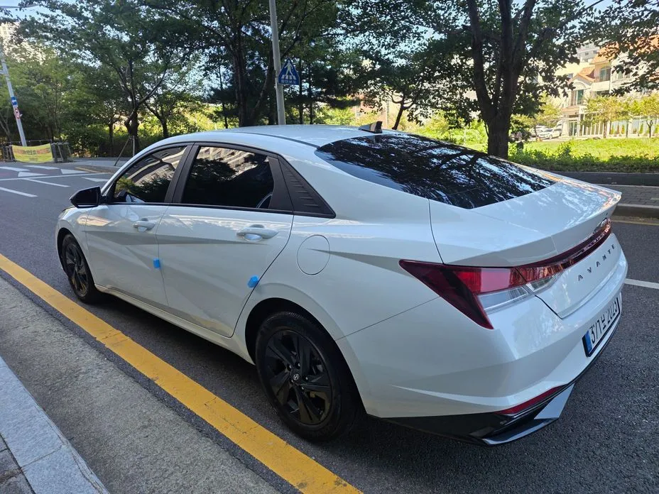 Hyundai AVANTE — фото 3