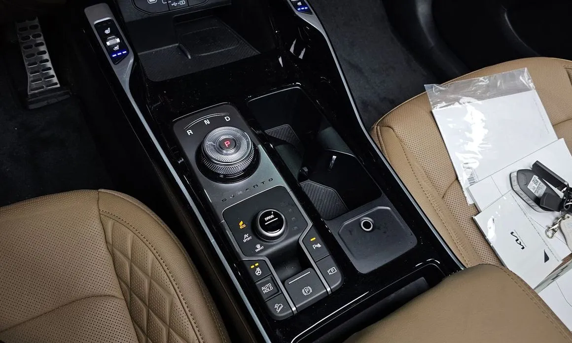 Kia Sorento — фото 10