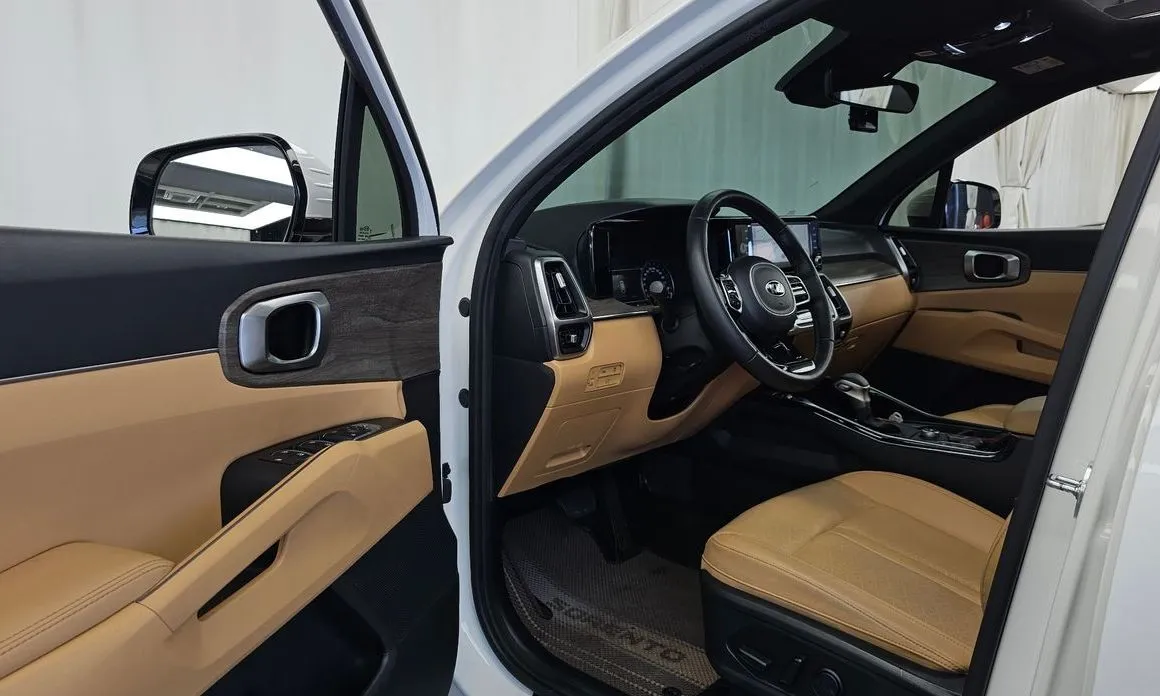 Kia Sorento — фото 6