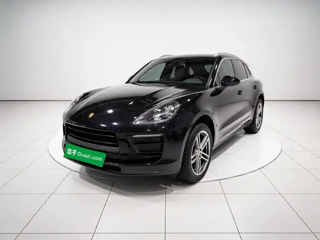Porsche Macan — фото 1