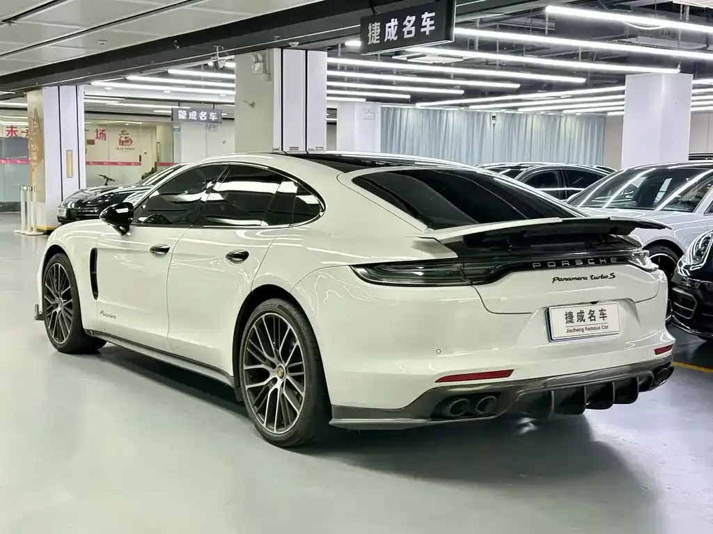 Porsche Panamera — фото 3