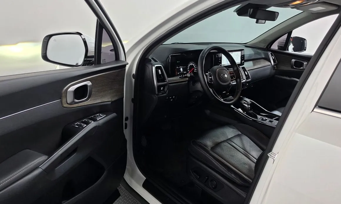 Kia Sorento — фото 3