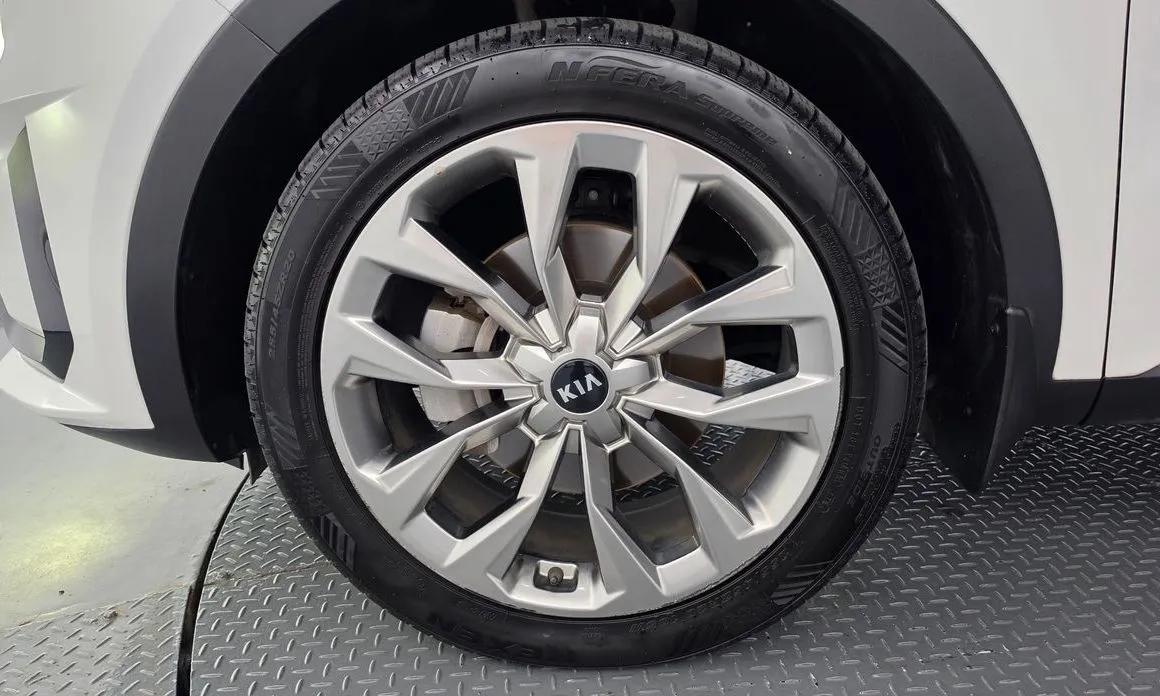 Kia Sorento — фото 4