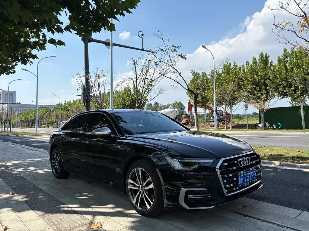 Audi A6L — фото 2