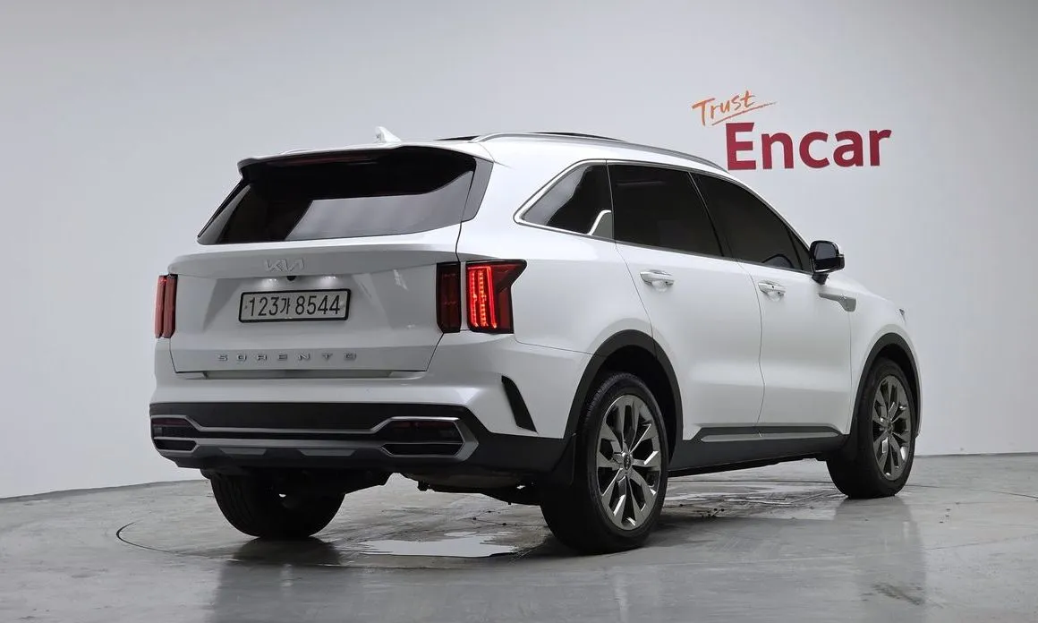Kia Sorento — фото 4