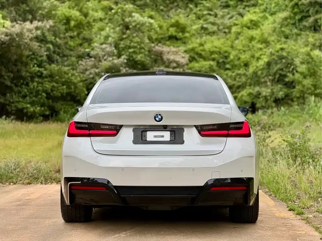 BMW i3 — фото 6