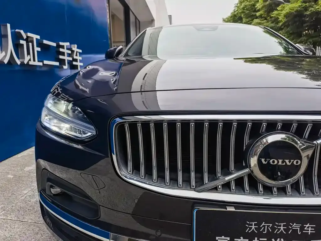 Volvo S90 — фото 2