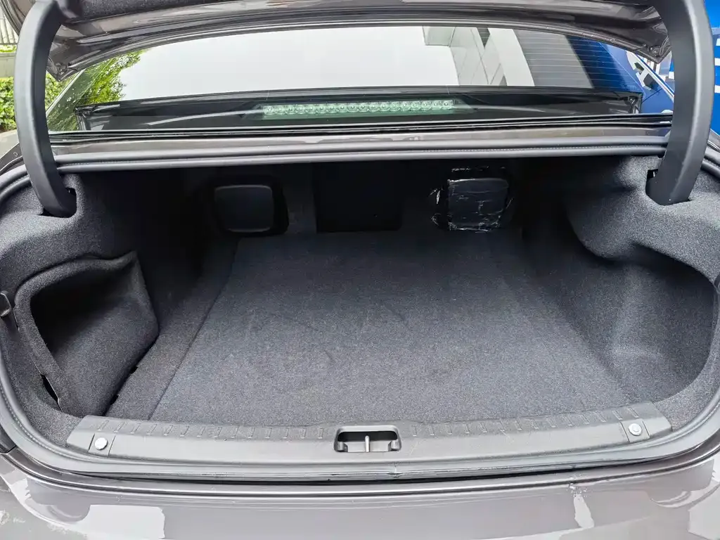 Volvo S90 — фото 10