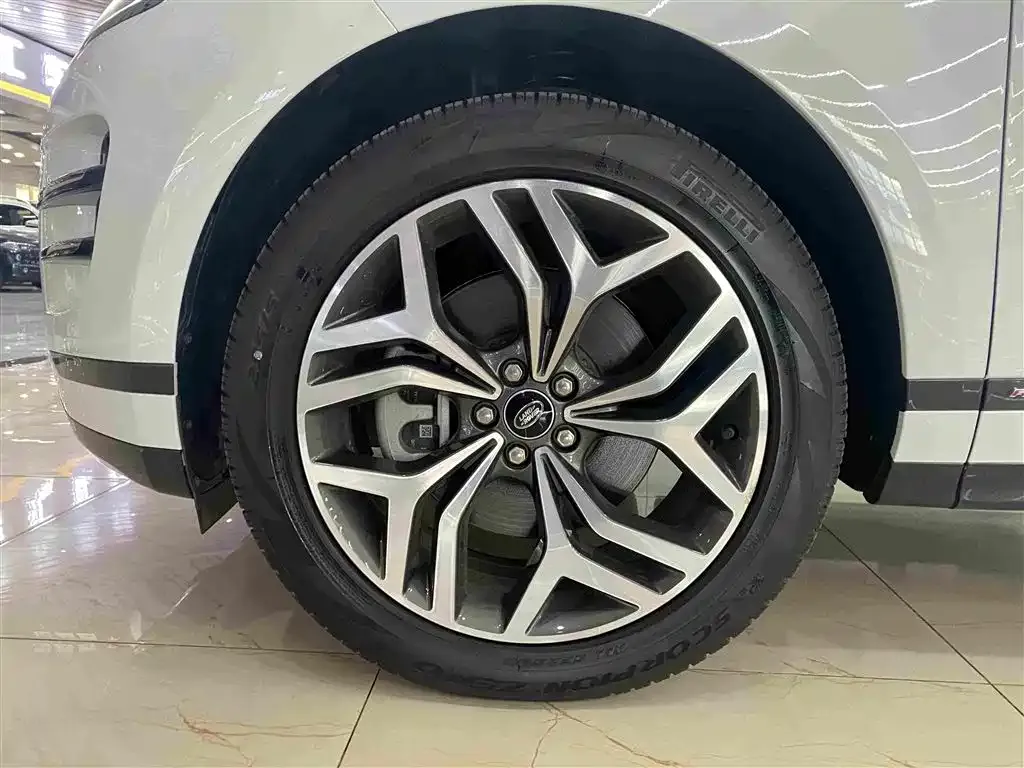 Land Rover Evoque — фото 3
