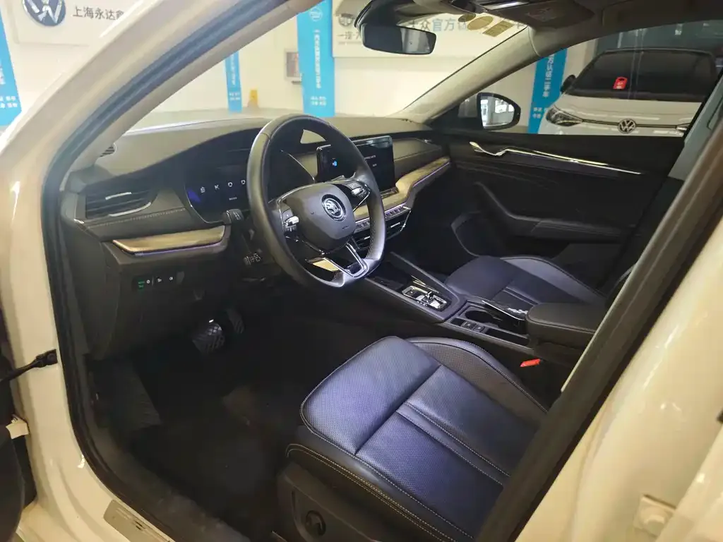 Skoda Octavia — фото 4