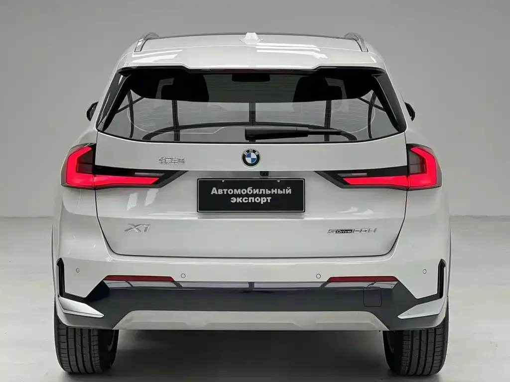 BMW X1 — фото 2