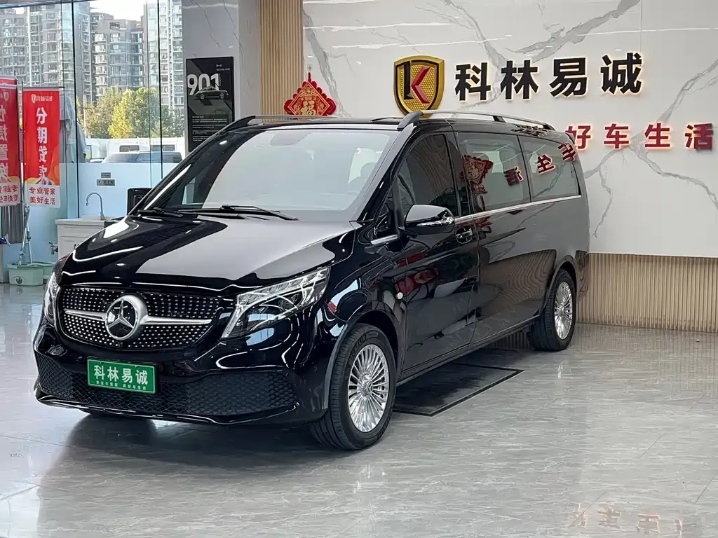 Mercedes-Benz Vito — фото 1